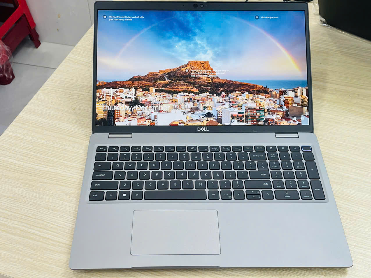 laptop đồ họa dell precision 3561